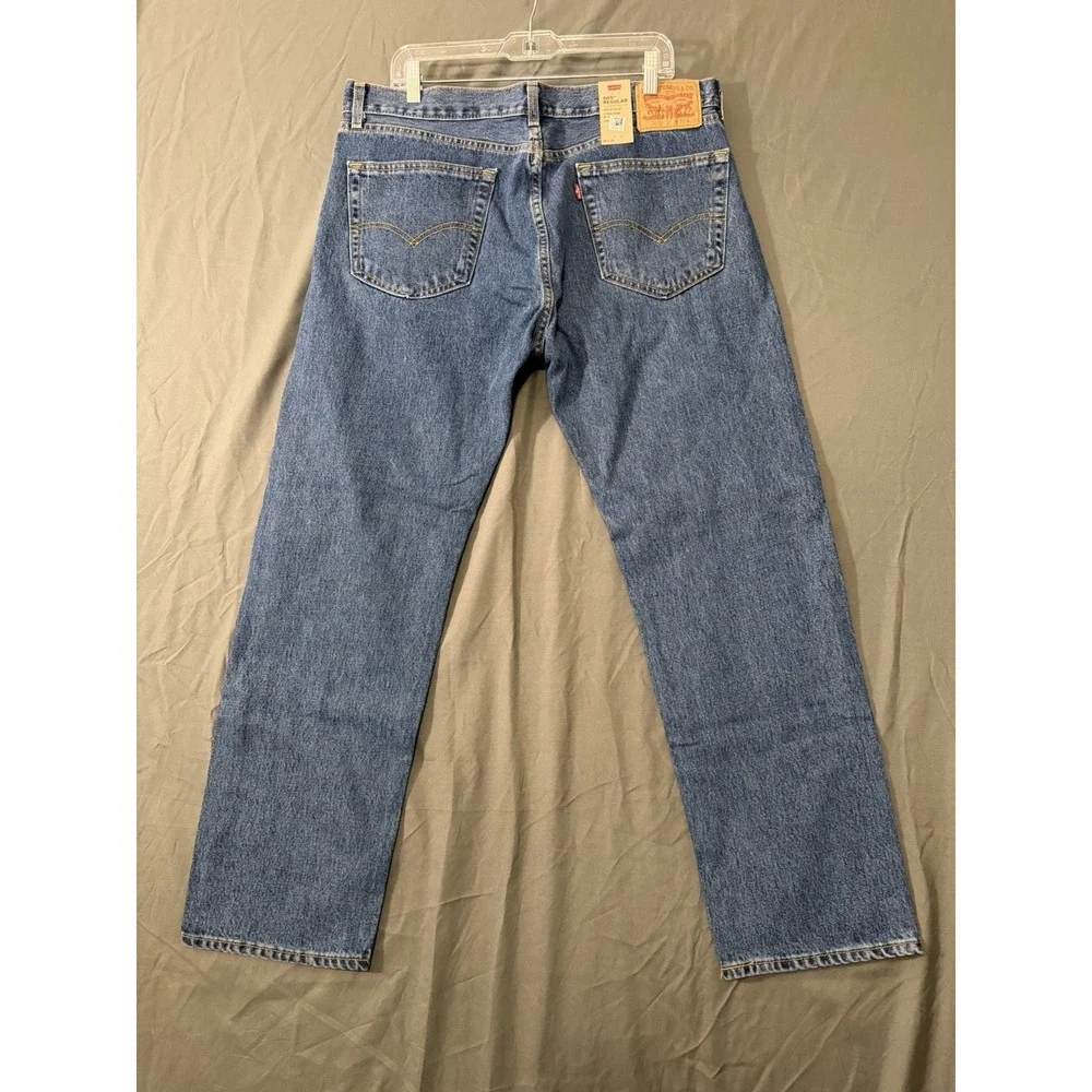Levi's 36x30 Men 505 100% Cotton Regular Fit Straight Leg Zip Fly Jeans  NWT